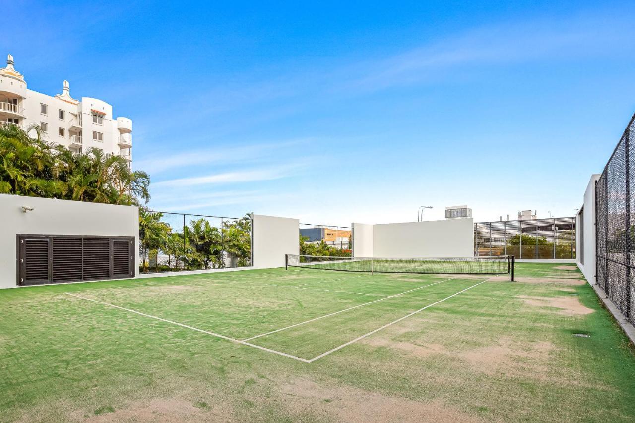 Sierra Grand Broadbeach - Self Contained & Privately Managed Apartments Gold Coast Buitenkant foto