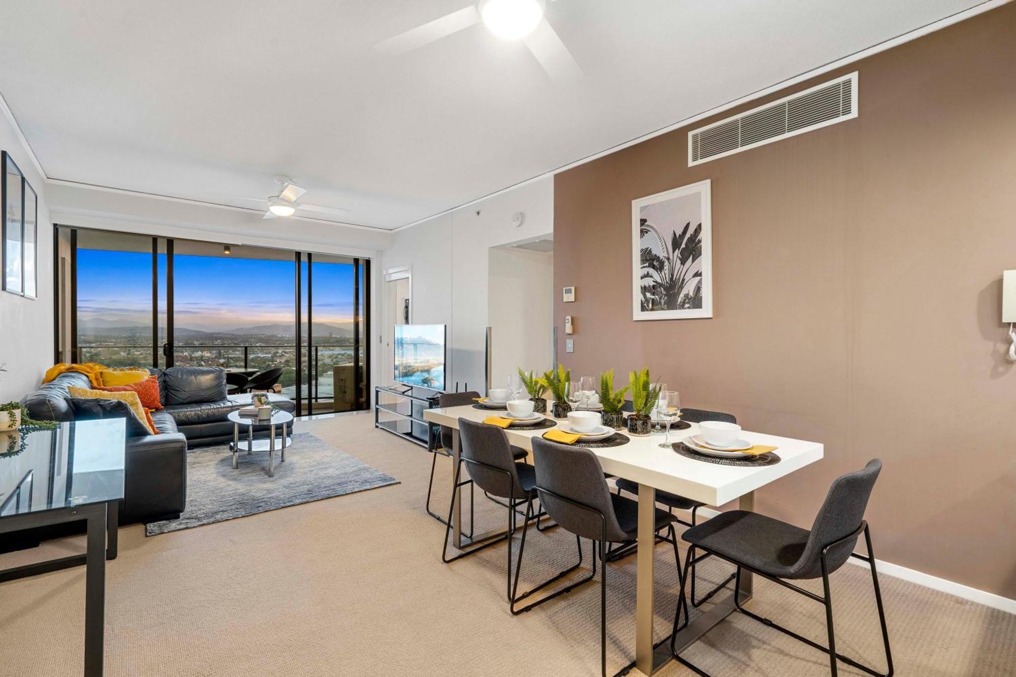 Sierra Grand Broadbeach - Self Contained & Privately Managed Apartments Gold Coast Buitenkant foto
